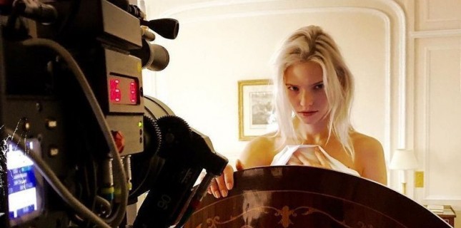 Aksiyon Filmi Anna'nın Afişi Yayınlandı