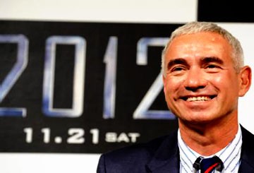 Roland Emmerich‘in '2012'si Büyüledi