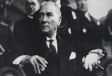 Dersimiz: Atatürk