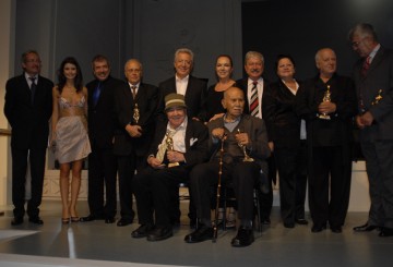 Onur Ödülleri Sahiplerini Buldu