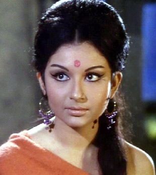Sharmila Tagore fotoğrafı