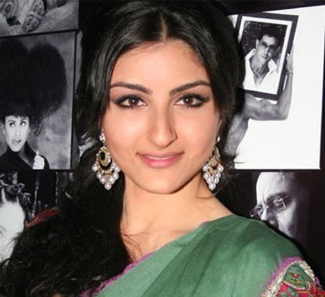 Sharmila Tagore fotoğrafı