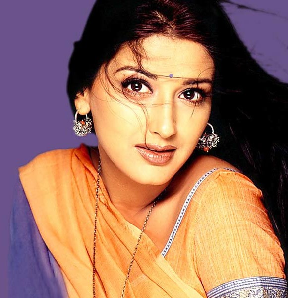 Sonali Bendre fotoğrafı