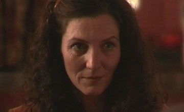 Julia Ford fotoğrafı