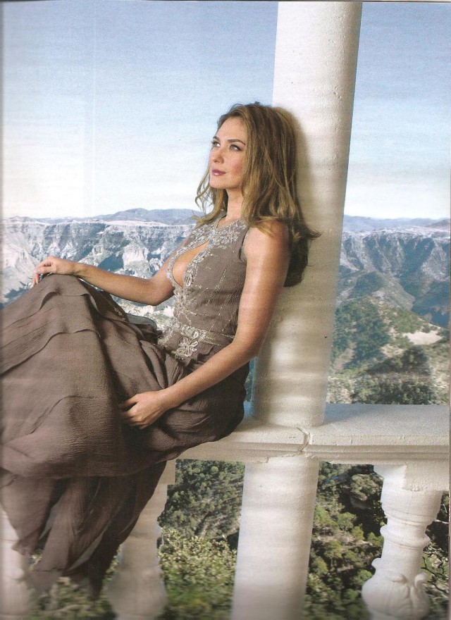 Aracely Arámbula Fotoğrafı