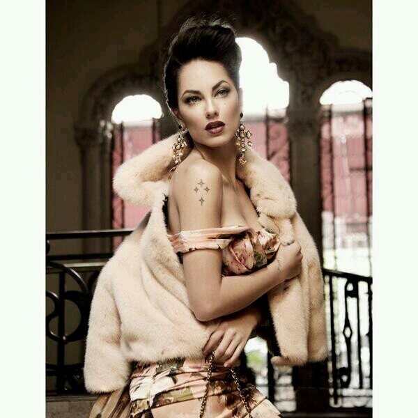 Barbara Mori Fotoğrafı