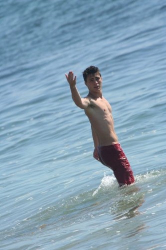 Colton Haynes Fotoğrafı