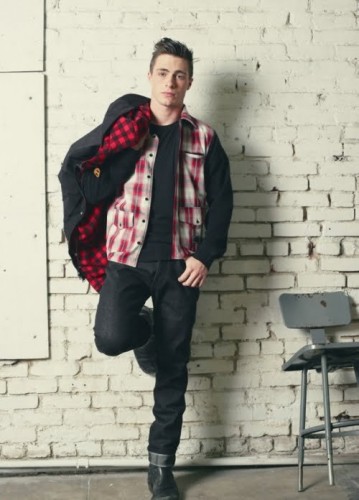 Colton Haynes Fotoğrafı