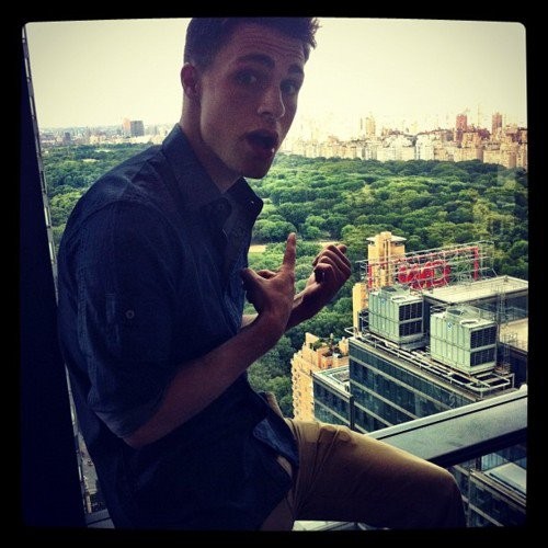 Colton Haynes Fotoğrafı