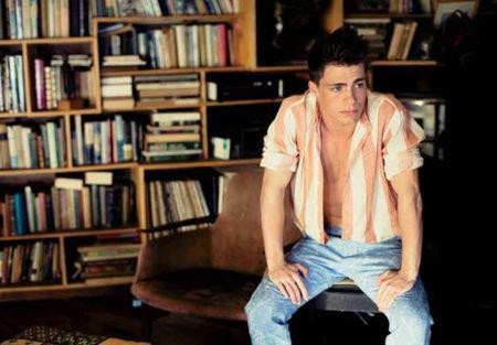 Colton Haynes Fotoğrafı
