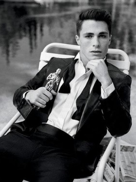 Colton Haynes Fotoğrafı