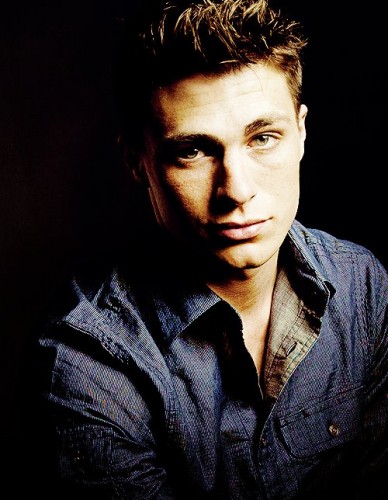 Colton Haynes Fotoğrafı