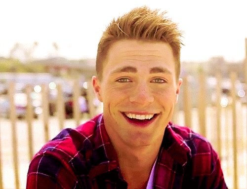 Colton Haynes Fotoğrafı