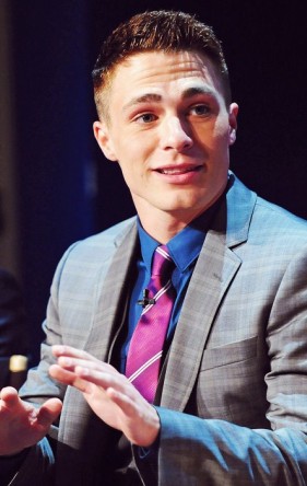 Colton Haynes Fotoğrafı