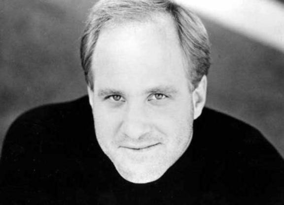 Michael Milhoan fotoğrafı