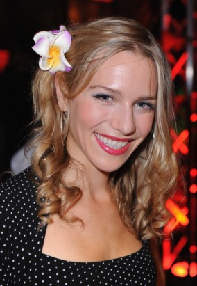 Julia Dietze Fotoğrafı