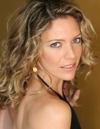 Leilani Sarelle fotoğrafı