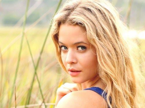 Sasha Pieterse Fotoğrafı