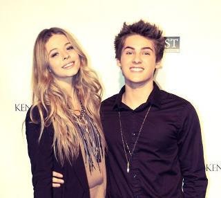 Sasha Pieterse Fotoğrafı