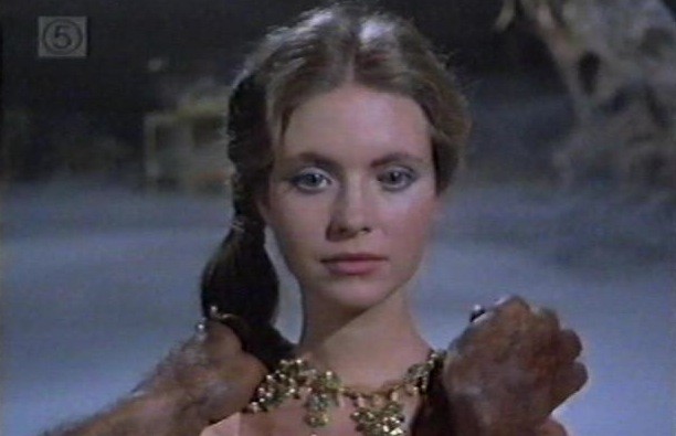 Judi Bowker fotoğrafı