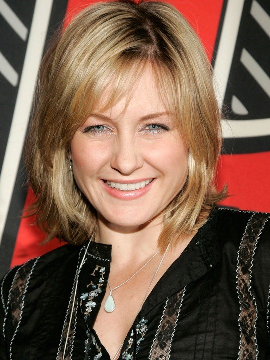 Amy Carlson fotoğrafı