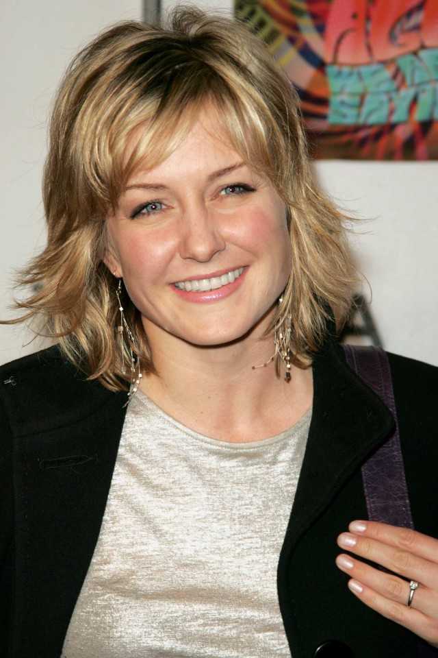 Amy Carlson fotoğrafı