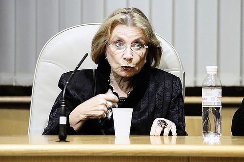 Alla Demidova fotoğrafı