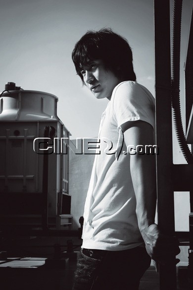 Shin Ha-kyun Fotoğrafı