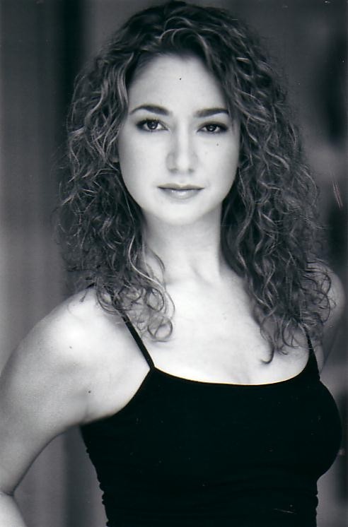 Monica May fotoğrafı