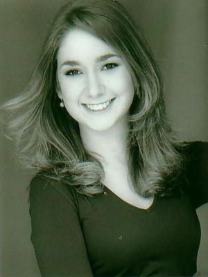 Monica May fotoğrafı