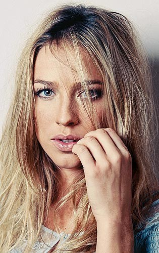 Luana Piovani Fotoğrafı