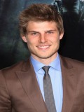 Travis Van Winkle fotoğrafı