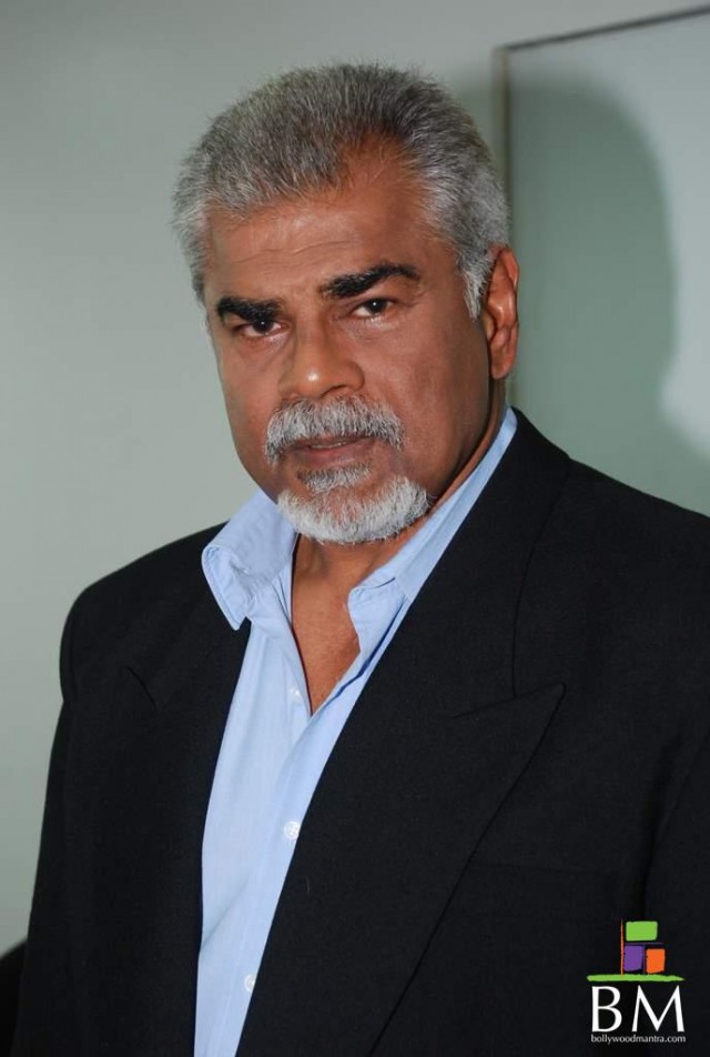 Sharat Saxena fotoğrafı