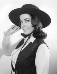 Myrna Fahey fotoğrafı