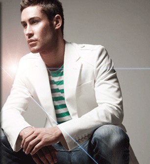 Adam Williams fotoğrafı