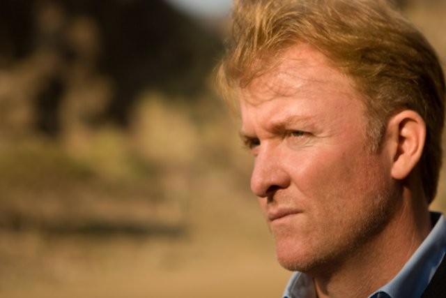 James Hanlon fotoğrafı