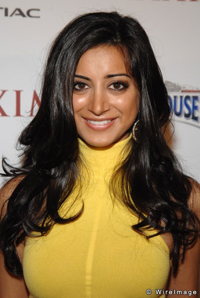 Noureen DeWulf Fotoğrafı