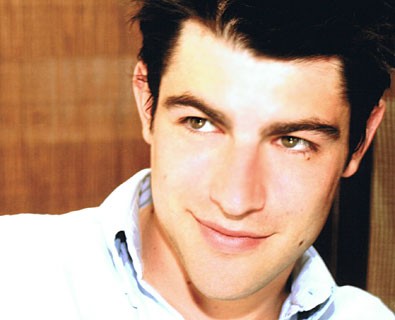 Max Greenfield fotoğrafı