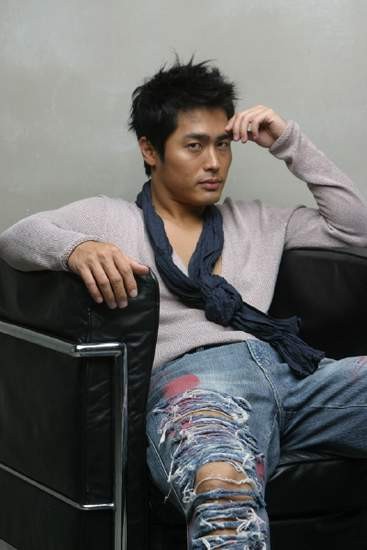 Lee Jong-Soo fotoğrafı