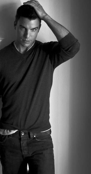 Colin Egglesfield Fotoğrafı