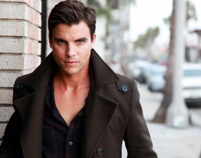 Colin Egglesfield Fotoğrafı