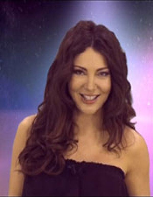 Aslı Zen fotoğrafı