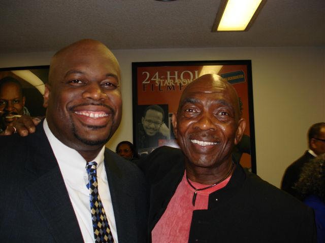 Lou Myers fotoğrafı