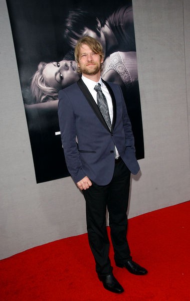 Todd Lowe fotoğrafı