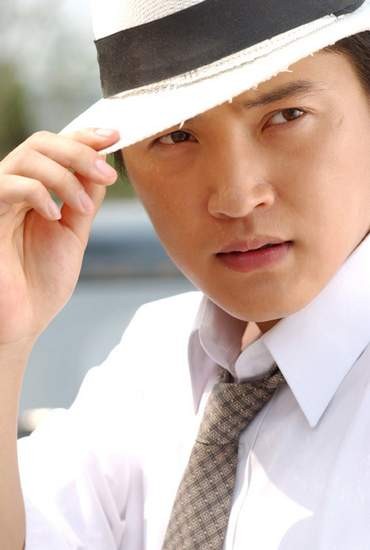 Ahn Jae-mo fotoğrafı