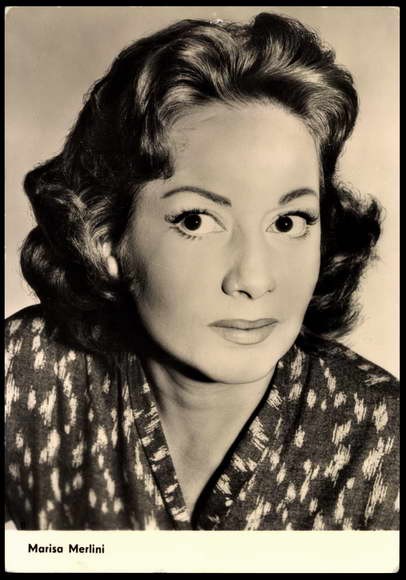 Marisa Merlini fotoğrafı