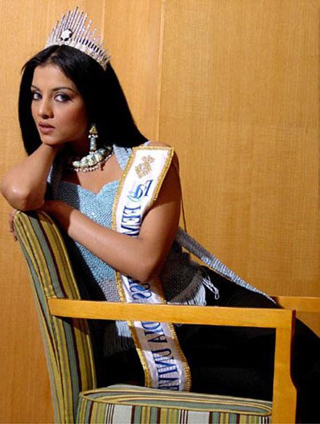 Celina Jaitley fotoğrafı