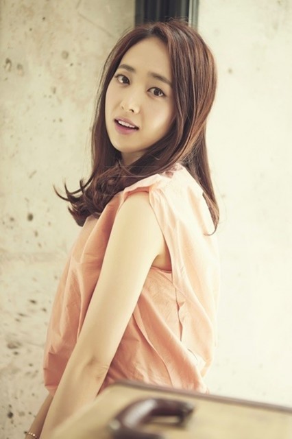 Kim Min-jung Fotoğrafı