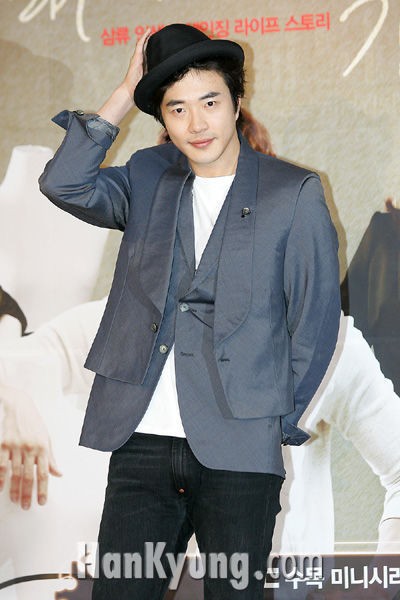 Kwon Sang-woo fotoğrafı