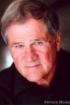 Stephen Mendillo fotoğrafı